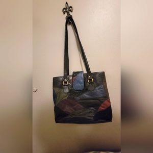 Cascade leather shoulder bag